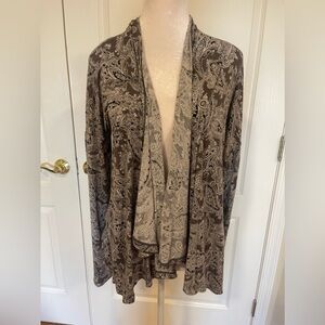 Warm Essentials grey black and white paisley print lightweight cardigan​​​​​​​